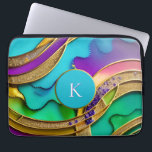 Moderne Farbschmuck Abstrakt & Gold Monogram Laptopschutzhülle<br><div class="desc">Dieses Notebook-Gehäuse zeichnet sich durch ein hübsches,  farbenfrohes Design aus,  das mit türkisfarbenen,  lila,  blauen und grünen Imitaten aus metallischem Gold besticht. Das Zentrum verfügt über ein Monogramm Initial. Das Design erscheint dreidimensional. Super einzigartig und Spaß,  es ist definitiv eine Art! Erstellt von der einfachen Farmhouse Press.</div>