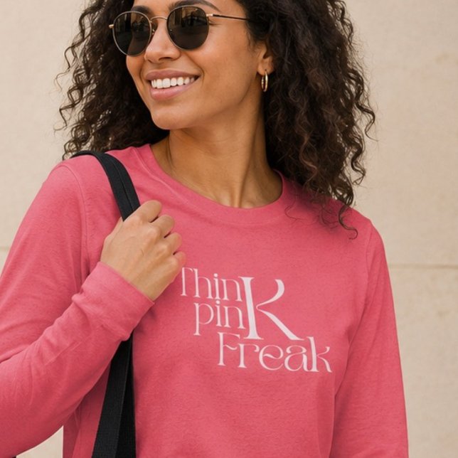 Moderne Fette Think Pink Freak-Typografie Tri-Blend Shirt (Von Creator hochgeladen)