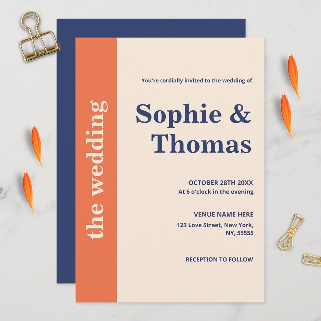 Moderne fette Typografie Orange Navy Blue Wedding Einladung (Von Creator hochgeladen)