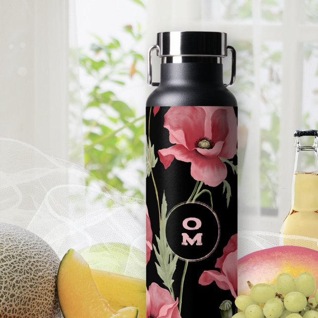 Moderne florale Monogramm Rosa Große Mohn Trinkflasche (Pink Poppy Black Monogram Water Bottle ©Susanne Sachers - Sunny Mind 🌞)