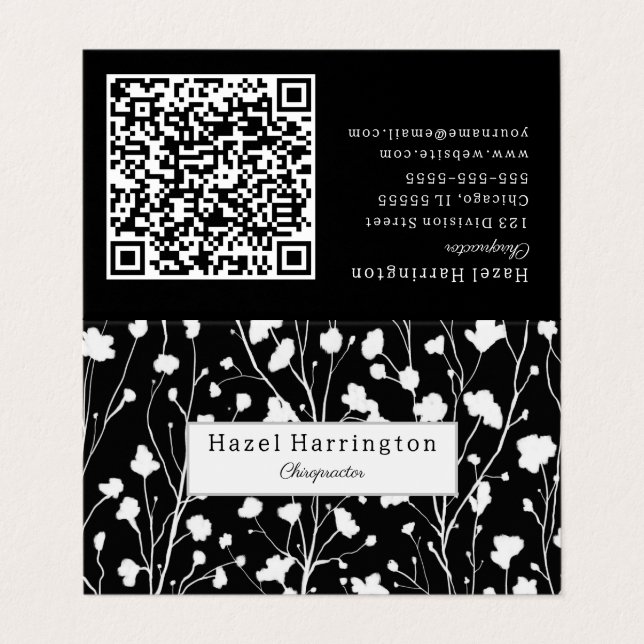 Moderne florale QR-Visitenkarte Schwarz-weiß Visitenkarten (Außenseite Aufgefaltet)