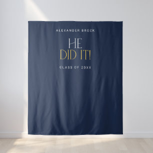 Moderne Flotte machte er es vor dem Hintergrund de Wandteppich