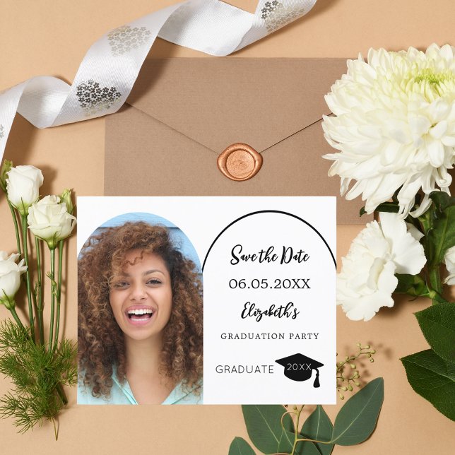 Moderne Foto Graduation Party Save the Date Karte (Von Creator hochgeladen)