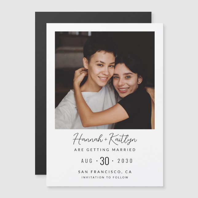 Moderne Foto LGBTQ Magnetic Save the Date Card Magneteinladung (Vorne/Hinten)