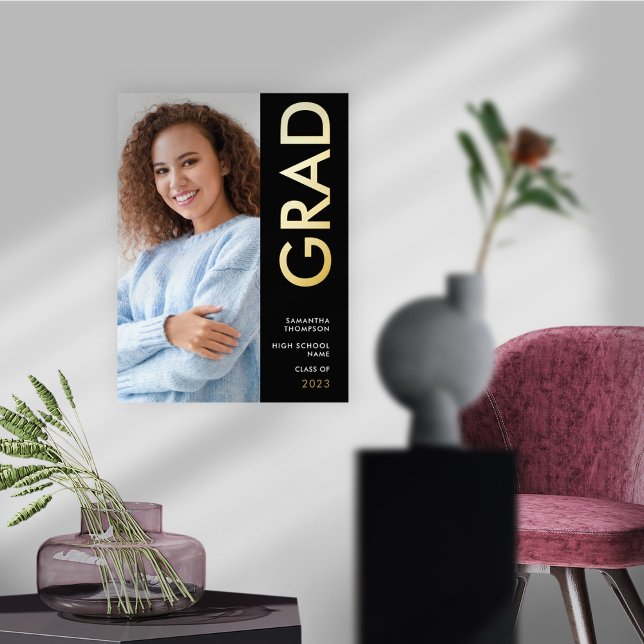 Moderne Foto Name Class of 2025 Abschluss Black Foliendrucke (Von Creator hochgeladen)