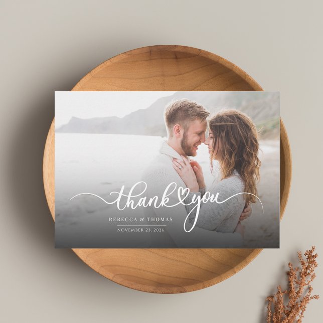 Moderne Foto Script Wedding Dankeskarte (Modern Script Wedding Photo Thank You Card)