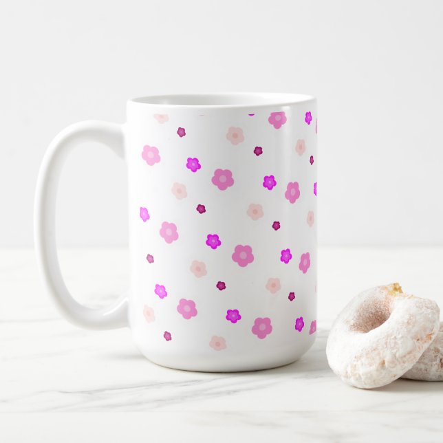 Moderne Frühlingsaqua lila Blumenmuster Kaffeetasse (Mit Donut)