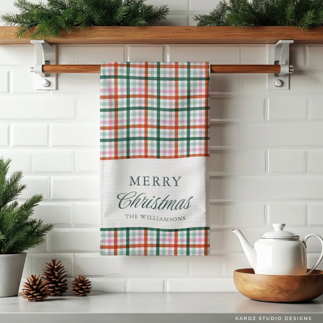 Moderne Gingham Weihnachtsdekoration personalisier Geschirrtuch (Christmas Kitchen Towel shown in 3-fold. )