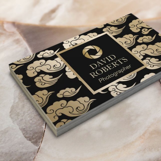 Moderne Gold Camera Oriental Clouds Fotografie Visitenkarte (Von Creator hochgeladen)