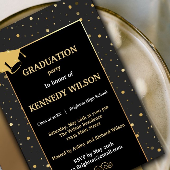 Moderne Gold Glitzern Grad Einladung Black (Celebrate your graduation in style with this Gold Sparkles Graduation Party Invitation. #sparkles)
