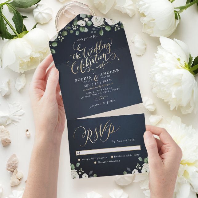 Moderne goldene Hochzeit mit blauen Blumen All In One Einladung (Modern gold script navy blue white floral wedding all in one invitation)