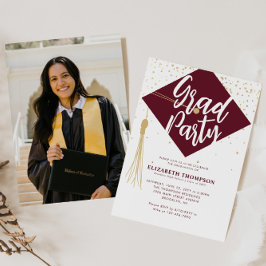 Moderne GRAD Cap Red Gold Foto Graduation Party Einladung