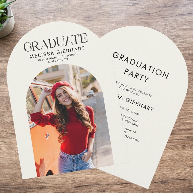 Moderne Grad Foto 2025 Graduationspartei Einladung (Graduation 2025 Champagne Photo Arch Party Invitation)
