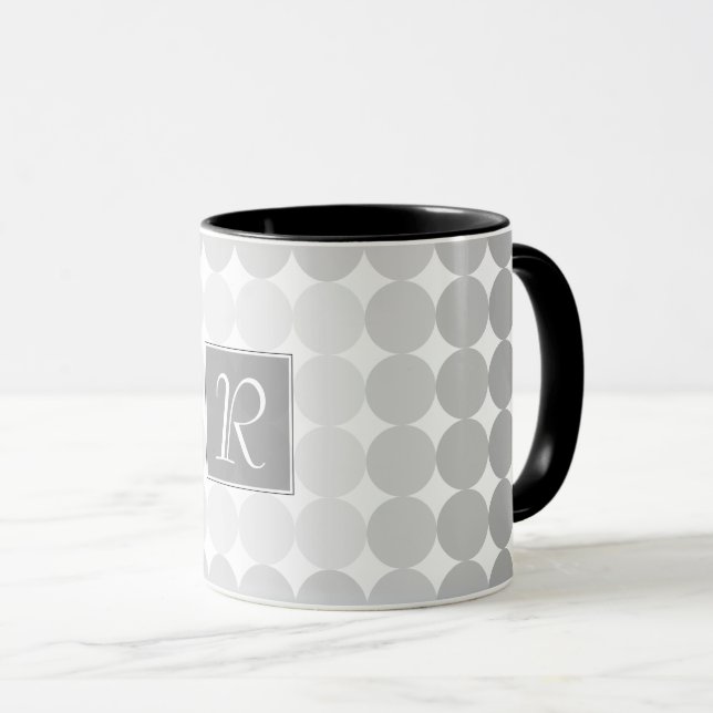 Moderne graue Kreise Monogramm Tasse (VorderseiteRechts)