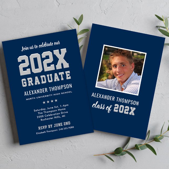 Moderne Gray Graduation Party 2023 Einladung (Von Creator hochgeladen)