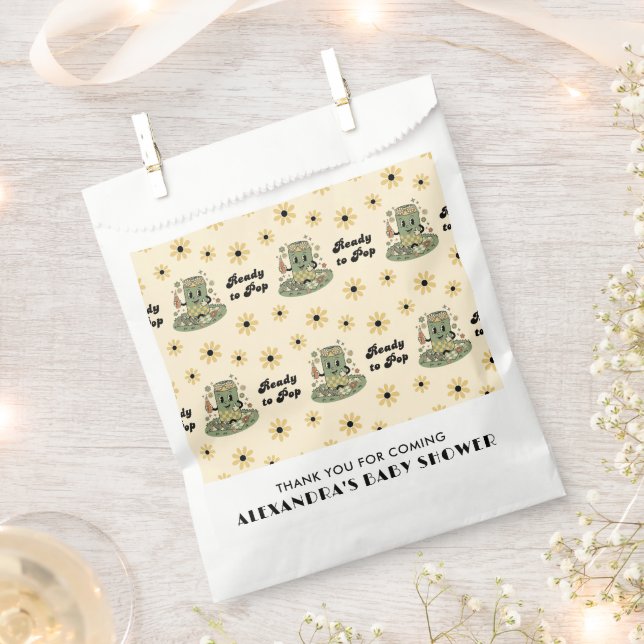 Moderne Groovy Daisy Salbei Grün Sie ist bereit zu Geschenktütchen (Ausgeschnitten)