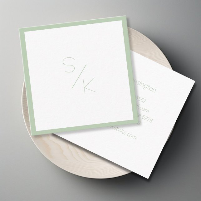 Moderne, grün-weiße Monogramm-Visitenkarte Quadratische Visitenkarte (Modern Pur Green White Monogram Business Card)
