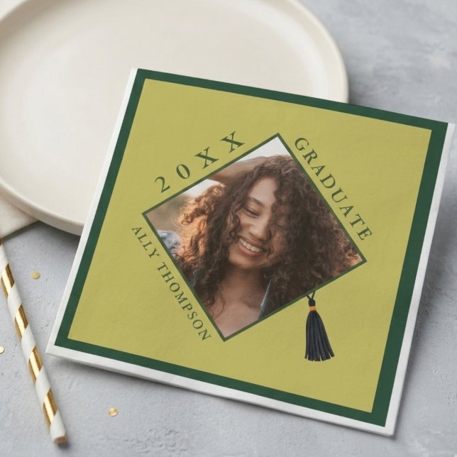 Moderne grüne Abschlussmütze Foto Serviette (Modern Green Graduation Cap Photo Napkins)