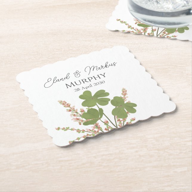 Moderne grüne Irische Leaf Clover Wedding Untersetzer (angewinkelt)