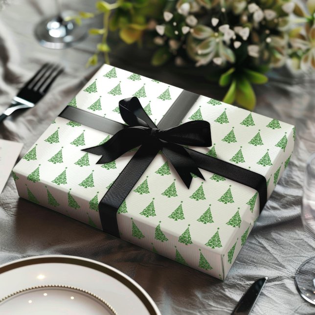 Moderne grüne Schwarze Weihnachtsbaumpattern Urlau Geschenkpapier Set (Chistmas Tree White Background Green Trees Wrapping Paper)