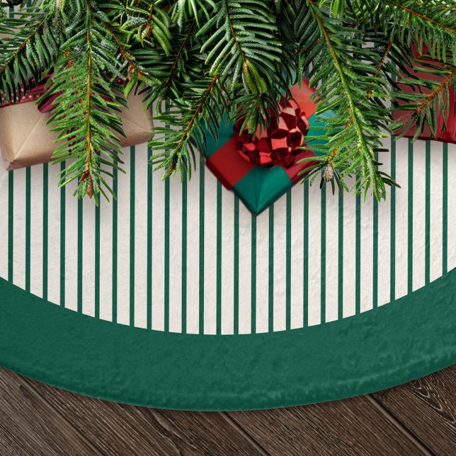 Moderne grüne Streifen Weihnachten Polyester Weihnachtsbaumdecke (Von Creator hochgeladen)