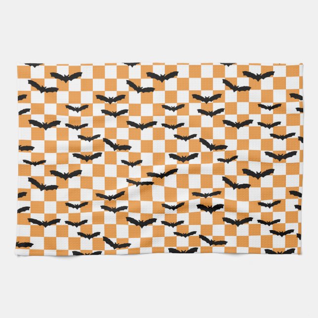 Moderne Halloween Spookobas Orange Checkerboard Geschirrtuch (Horizontal)