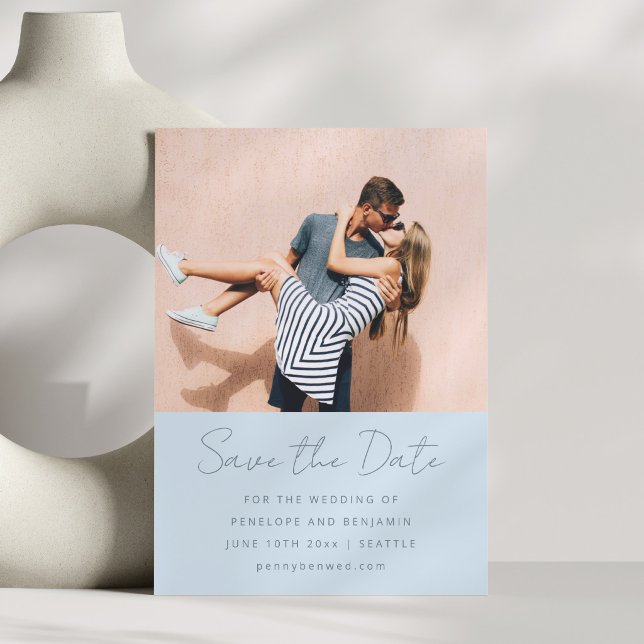 Moderne handgeschriebene, weiche blaue Hochzeitsfo Save The Date (Von Creator hochgeladen)