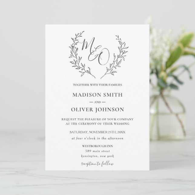 Moderne Haute Monogram Laurel Branch Wedding Einladung (Stehend Vorderseite)