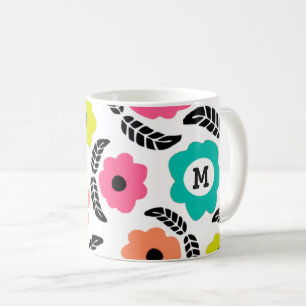 Moderne, helle Blume und Schwarzleder-Monogramm Kaffeetasse