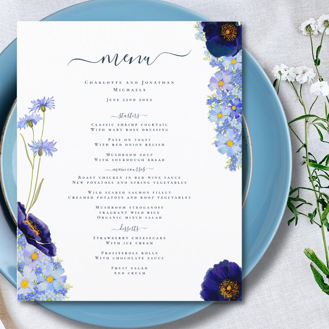 Moderne Hochzeit der Wildblume (Elegant wildflower summer floral blue wedding menu with modern typography script)