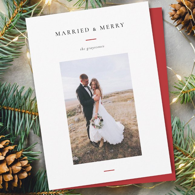 Moderne Hochzeit & Fröhliche Foto Feiertagskarte (Modern Married & Merry Photo Holiday Card)