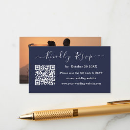 Moderne Hochzeit von Navy Blue Minimalistisch Qr C Begleitkarte