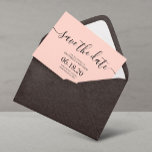 Moderne Hochzeiten in Rosa speichern die Datumskar Save The Date<br><div class="desc">Einfache moderne SkriptWedding Speichern Sie die Datumskarten. Für eine erweiterte Anpassung dieses Designs klicken Sie bitte auf den Button "Anpassen"! Auf Anfrage können Sie auch passende Objekte und weitere Farboptionen auswählen.</div>