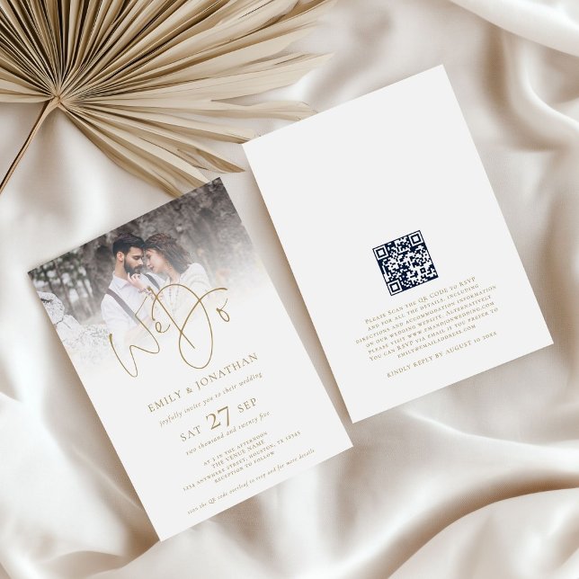 Moderne Hochzeiten mit Gold Text QR Code Foto Einladung (front and back view)