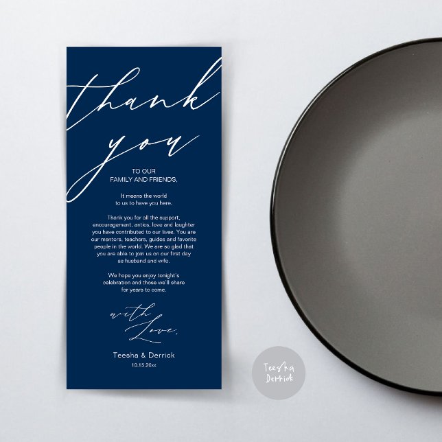 Moderne Hochzeitsstätte mit Dankeschön Abendkarte Programm (Wedding Dinner Place Setting Thank You Card, Modern Minimalist Script, in Navy Blue)