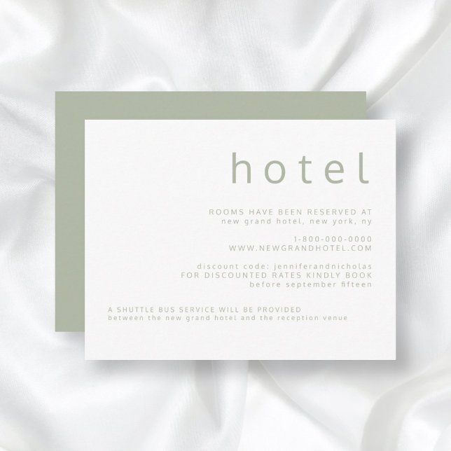 Moderne Hochzeitsunterkünfte in Grün Begleitkarte (Front/Back Sage Green Typography Wedding Accommodations Enclosure Card)