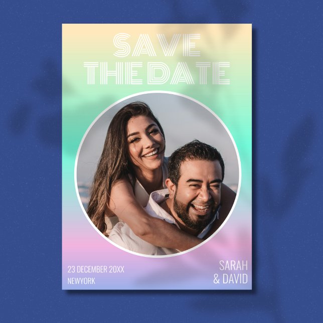 Moderne holografische Hochzeit mit glanzvollem Fot Save The Date (Von Creator hochgeladen)
