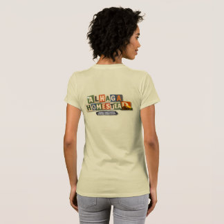 Moderne Homestead-Siedlung, altmodisches Chaos - T-Shirt
