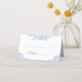Moderne Hydrangea Dusty Blue Floral Wedding Platzkarte