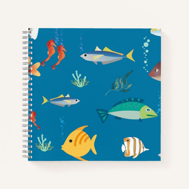 Moderne illustrierte Fisch- und Seepferdchen-Muste Notizbuch (Vorderseite)