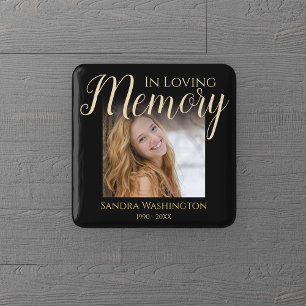 Moderne im liebenden Gedächtnis   Foto Memorial Bu Button