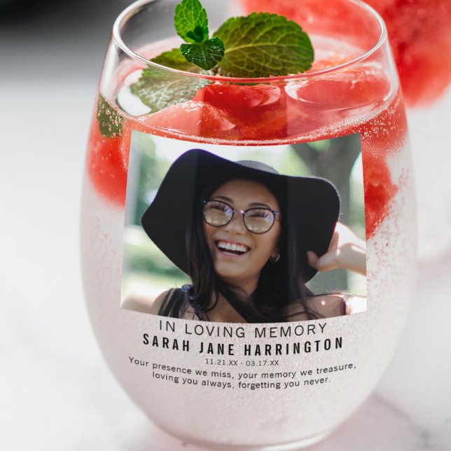Moderne im liebenden Gedächtnis | Foto Memorial Weinglas Ohne Stiel (Von Creator hochgeladen)