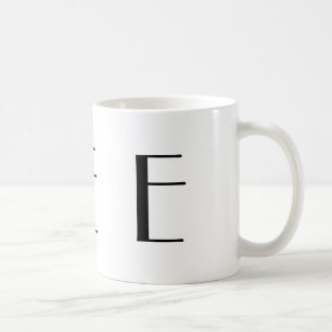Moderne Kaffee-Schwarzweiss-Tasse des Monogramm-E Kaffeetasse