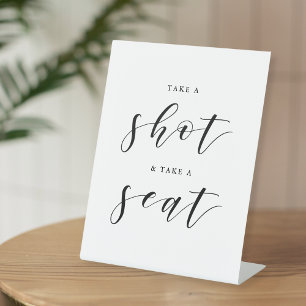 Moderne Kalligrafie-Hochzeitssitzplan-Tisch Sockelschild