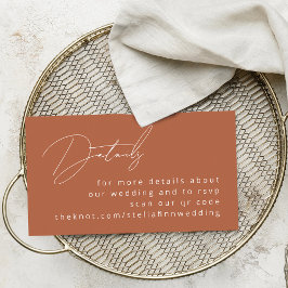 Moderne Kalligrafie Terracotta Details QR Code Begleitkarte