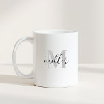 Moderne Kalligraphie Monogram Kaffeetasse<br><div class="desc">Eine individuell gestaltete Kaffeemaschine mit modernem Schwarzweiß-Kalligraphie-Monogramm-Design.</div>