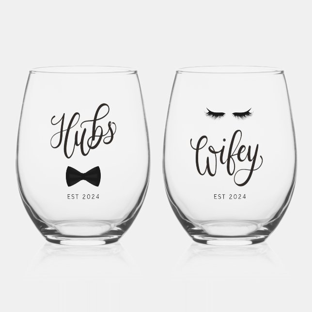 Moderne kalligraphische Hubs Wifey Personalisierte Weinglas Ohne Stiel (Vorderseite)