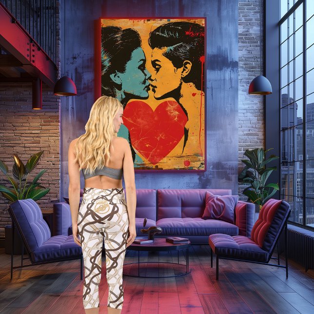 Moderne keltische Knotendesign-, Braun- und Goldak Capri Leggings (Von Creator hochgeladen)