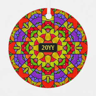 Moderne kirchliche Glasmalerei mit Jahr Ornament Aus Metall