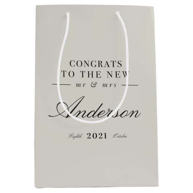 Moderne klassische Typografie Mr. und Mrs. Mittlere Geschenktüte (Vorderseite)